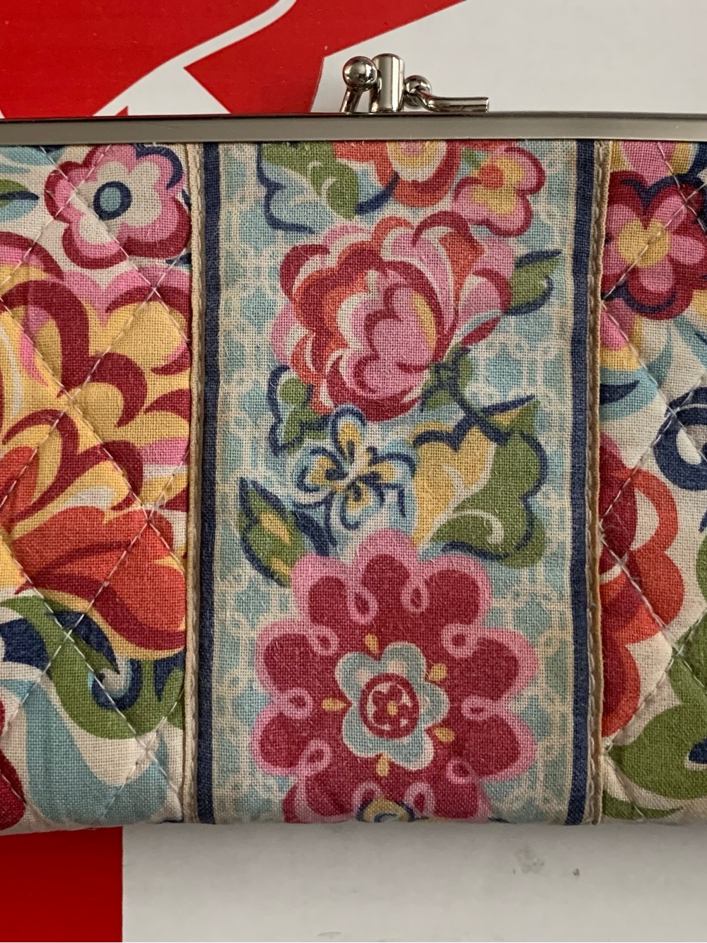 Vera Bradley Pink Blue Floral Quilted Clasp Wallet